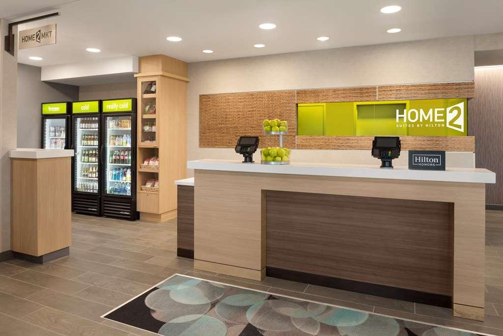 Home2 Suites By Hilton Glendale Westgate Interior photo